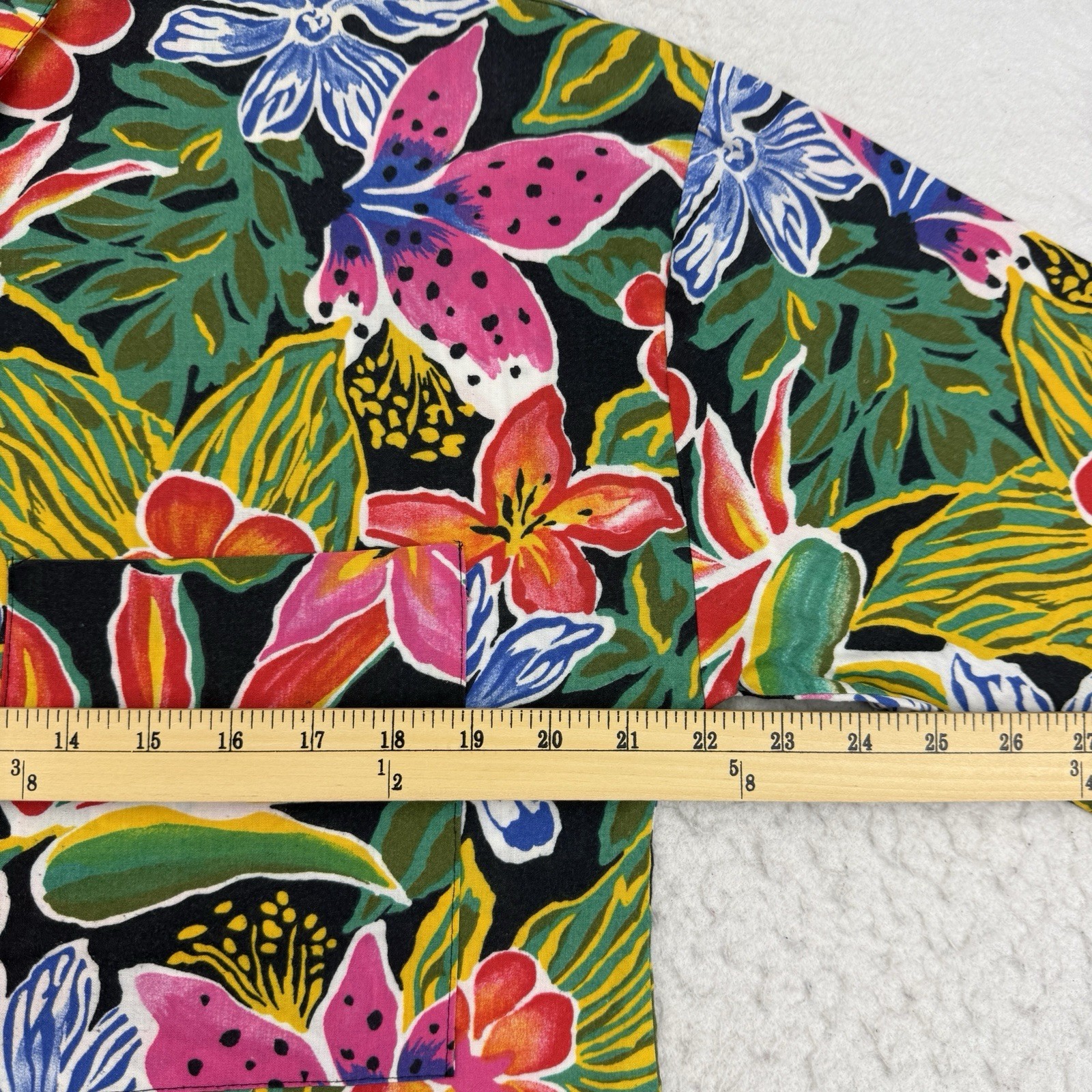 Vintage Aloha Hawaiian Shirt Womens Medium M Green Pink Floral Box Office