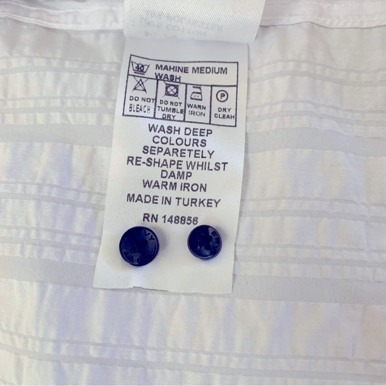 ENVY Womens Shirt Large White Blue Tropical Hawaiian Button-Front Resort Beach