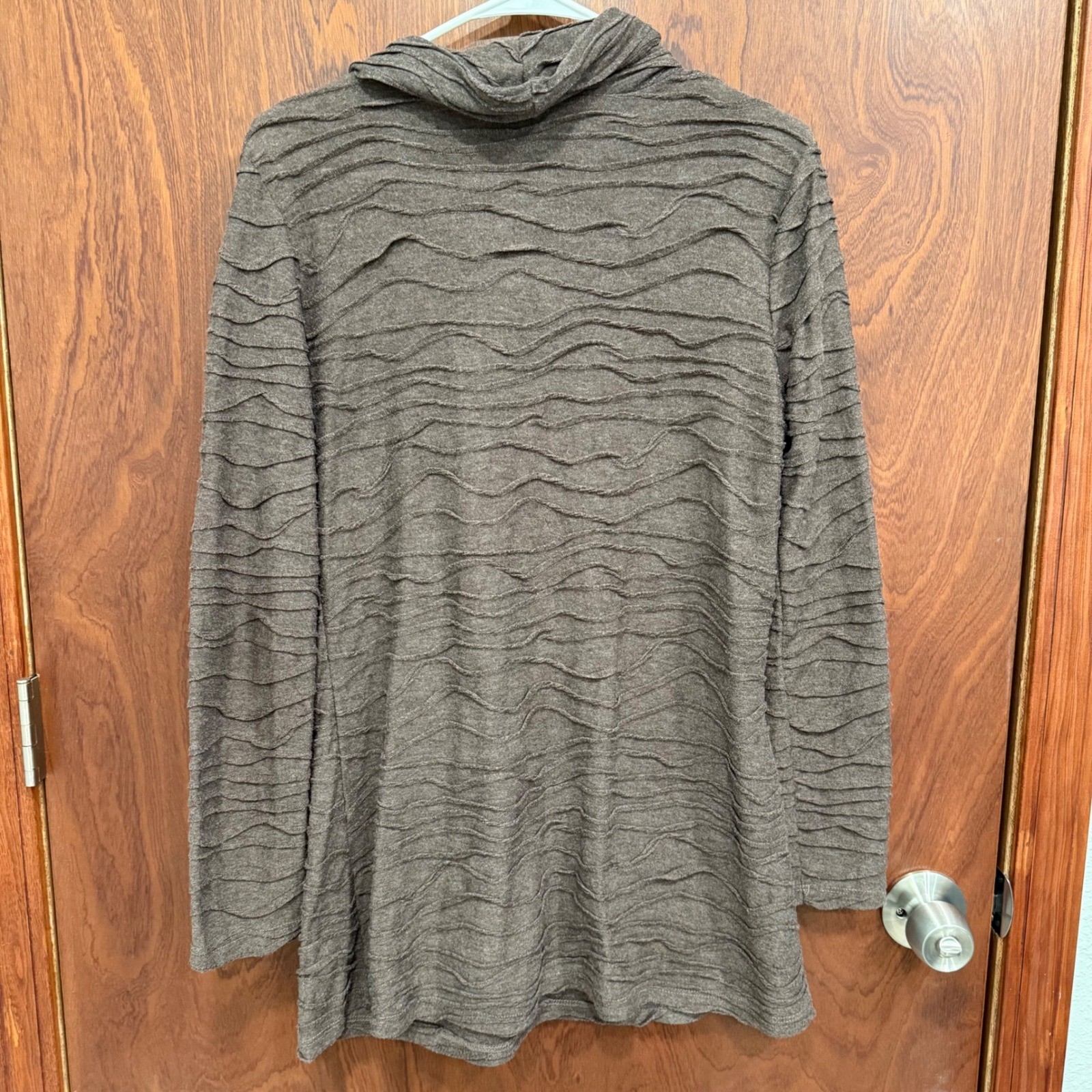 Apropos Tunic Top Cowl Neck Textured Pockets Long Sleeve Gray Size S