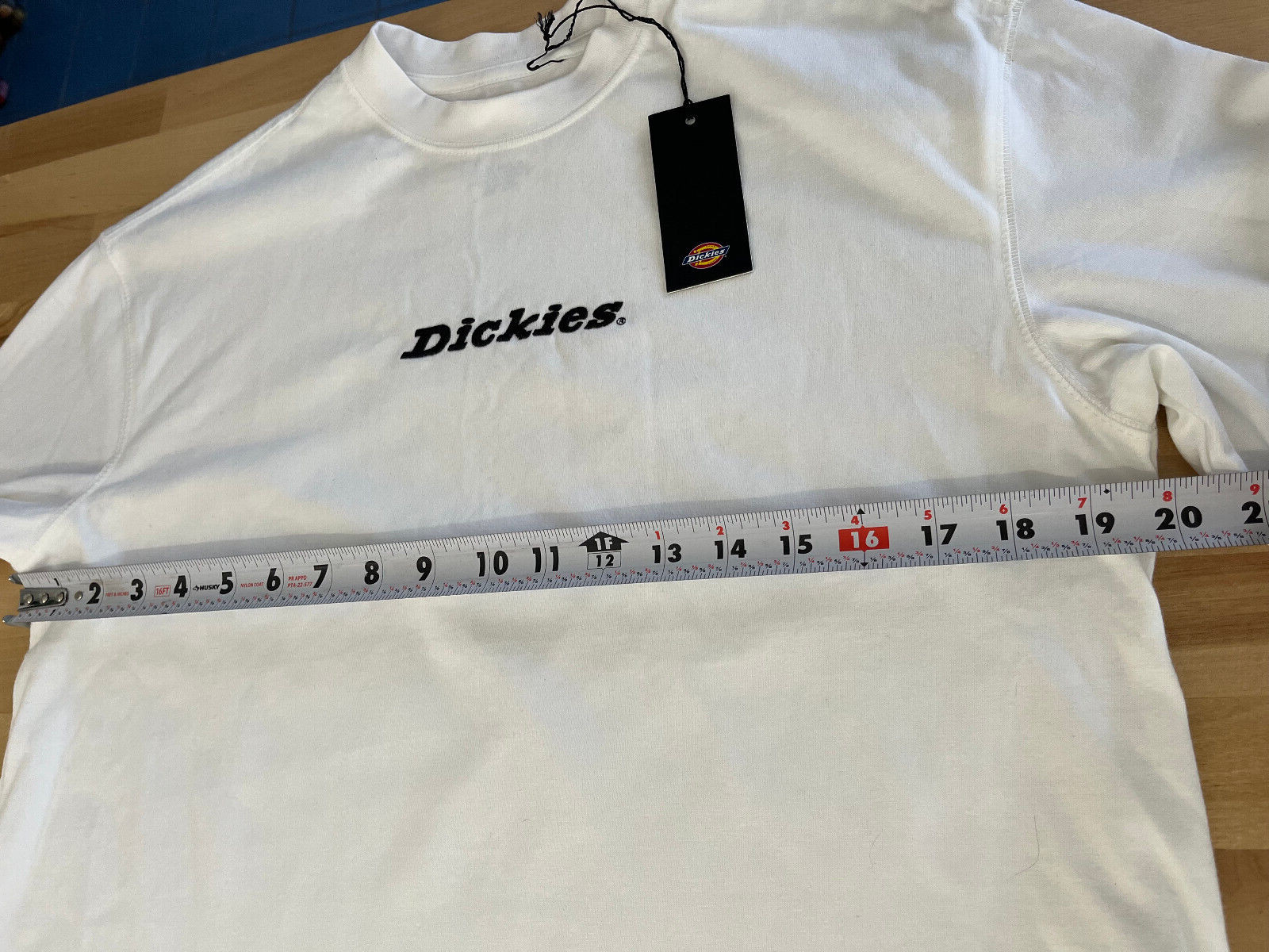 Dickies WHITE Long Sleeve Cropped T-Shirt – Women’s Sz S – NEW