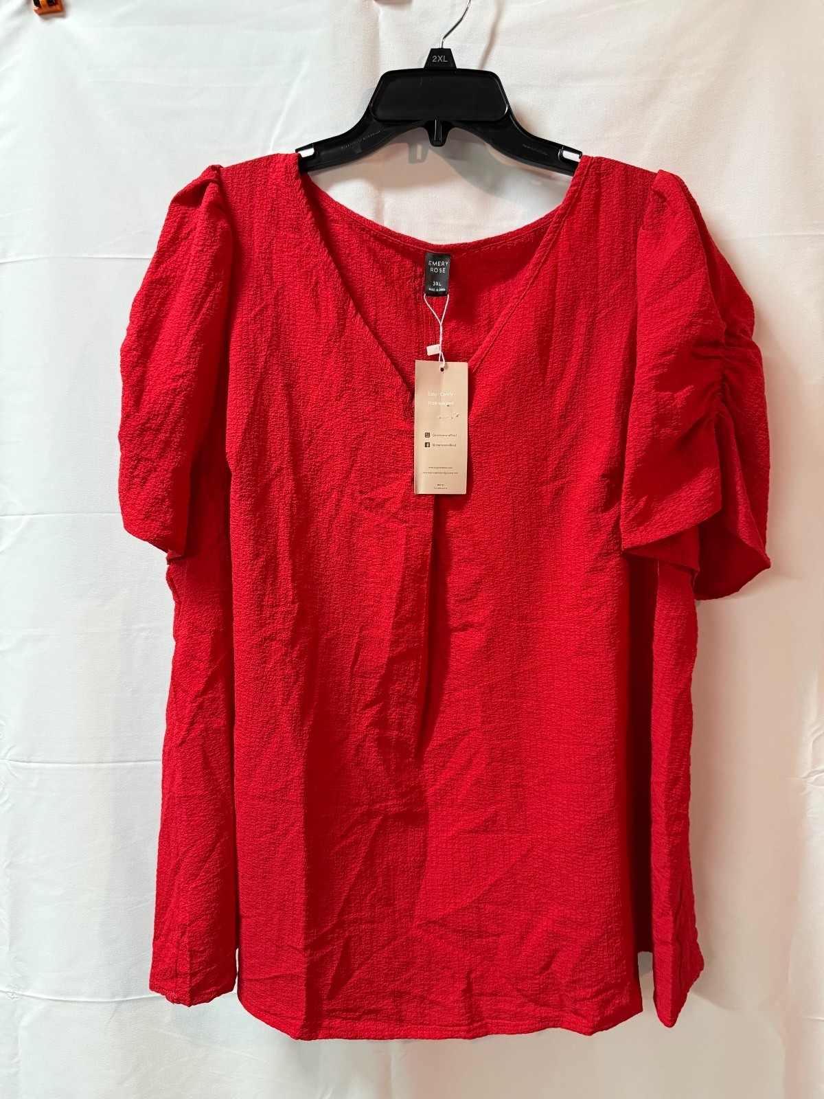 Emery Rose 3XL Red Textured Puff Sleeve Blouse