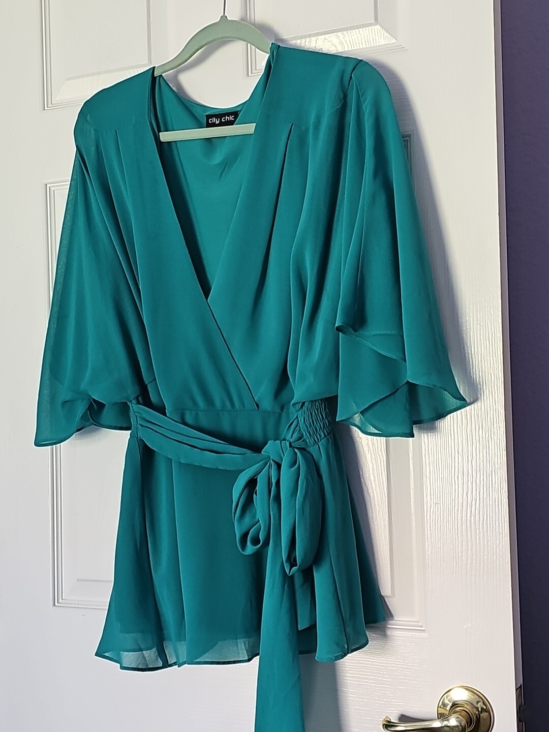City Chic M Size 18 Elegant Wrap Top Green GORGEOUS NWOT
