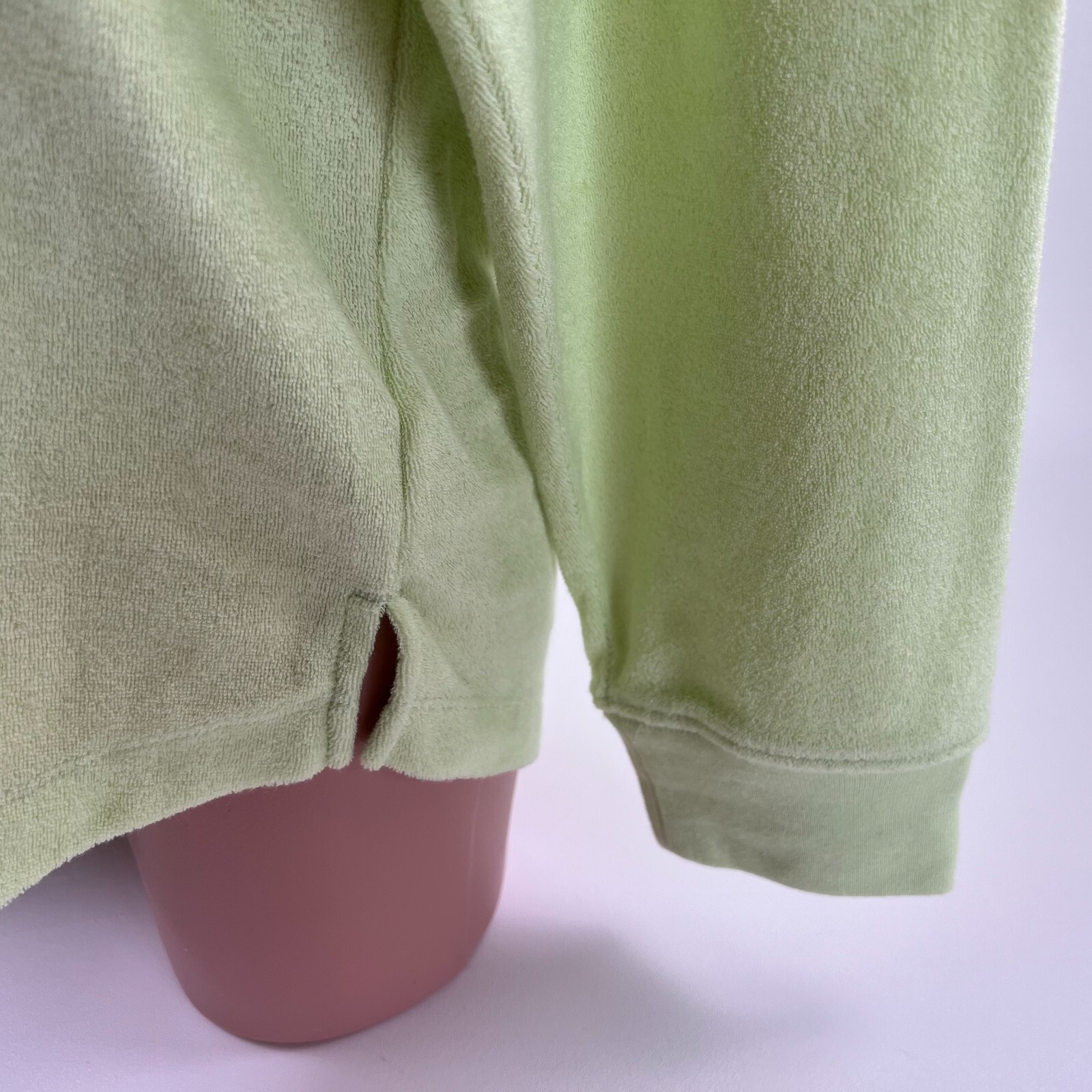 Victoria’s Secret PINK Long Sleeve V-Neck Sleepwear T-Shirt Green Size M NWT