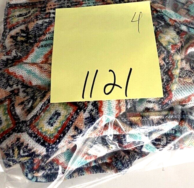 Absolutely Famous Womens Aztec Southwest Boho Print Shift Tank Top Knit Shirt S