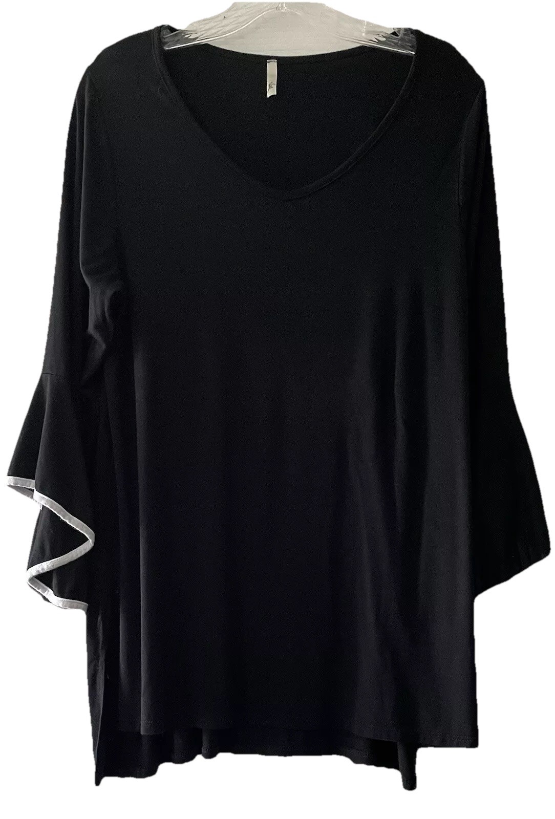 Voll Womens Size Large Black Tunic Top Stretchy Ruffle Sleeve Dressy Shirt