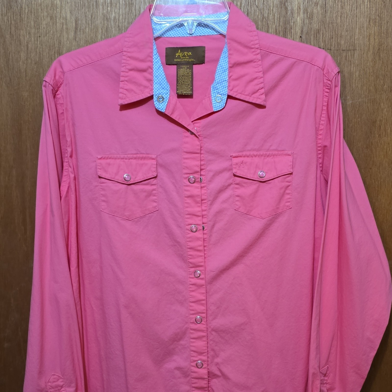 Aura Women’s Pink Long Sleeve Collared Snap Front Button-Up Shirt w/ Pockets L