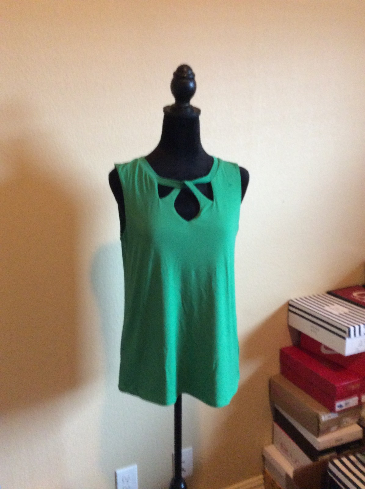 Always Indigo Keyhole Green Top Medium