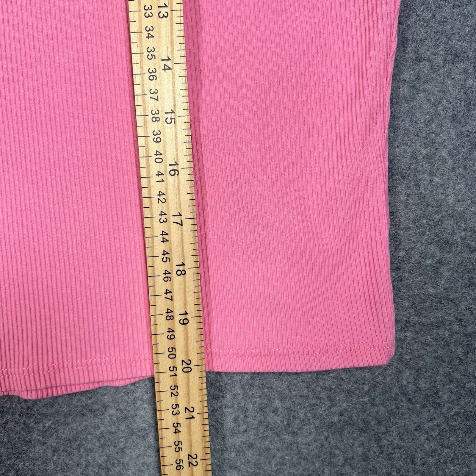Lilly Pulitzer Minnie Knit Crop Top XL Confetti Pink Ribbed Short Sleeve