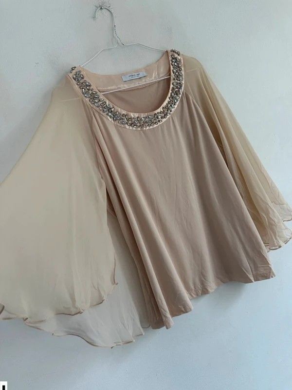 Jacques vert blouse top beige apricot peach batwing cape sleeve diamanté 14