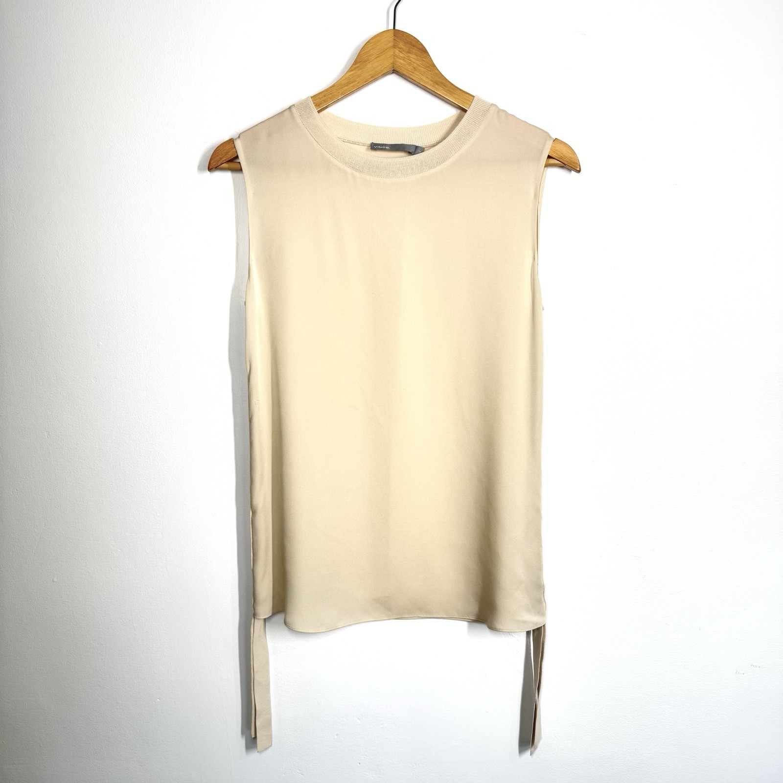 Vince Side Rushed 100% Silk Womans Blouse Sz. 4 Lagenlook Quiet Luxury Timeless