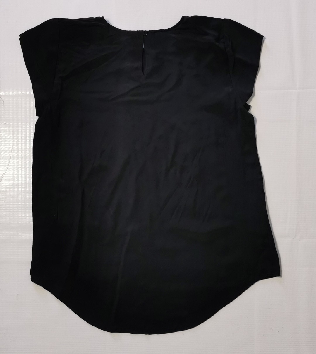 Walter Baker silk blouse Vtg blouse used in good condition 100% silk size: S