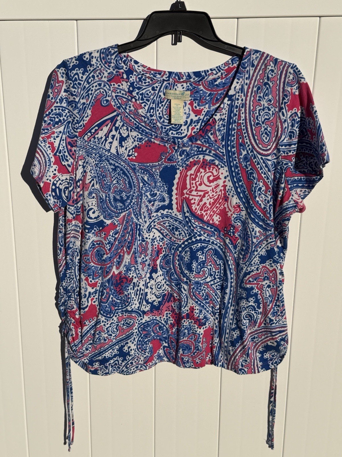 Carribbean Joe Woman 2X Short Sleeve V-Neck Blue, Pink, White Ruched Sides