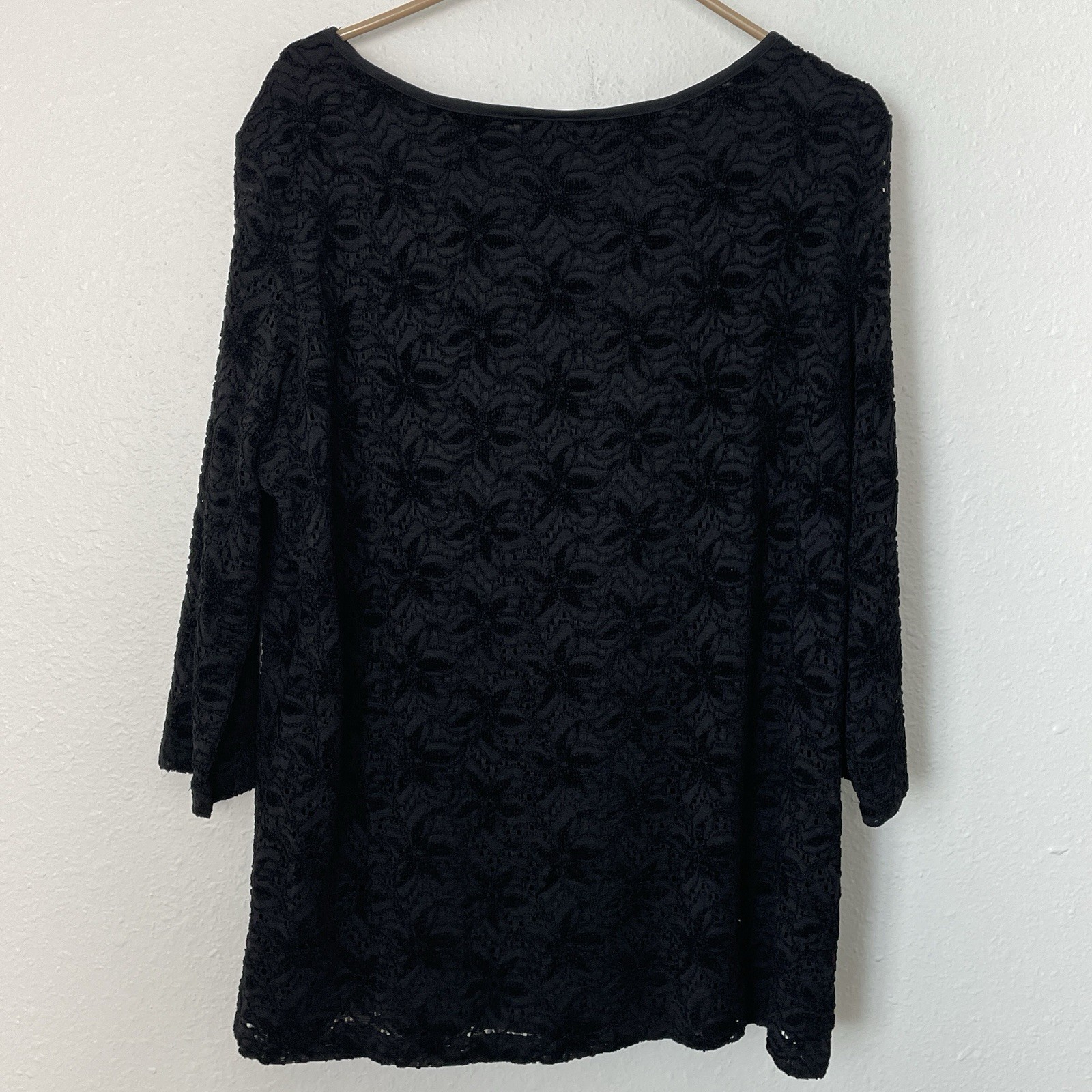 CJ Banks Floral Lace Blouse Size 1X Black 3/4 Sleeves Lined Top Pull Over NEW