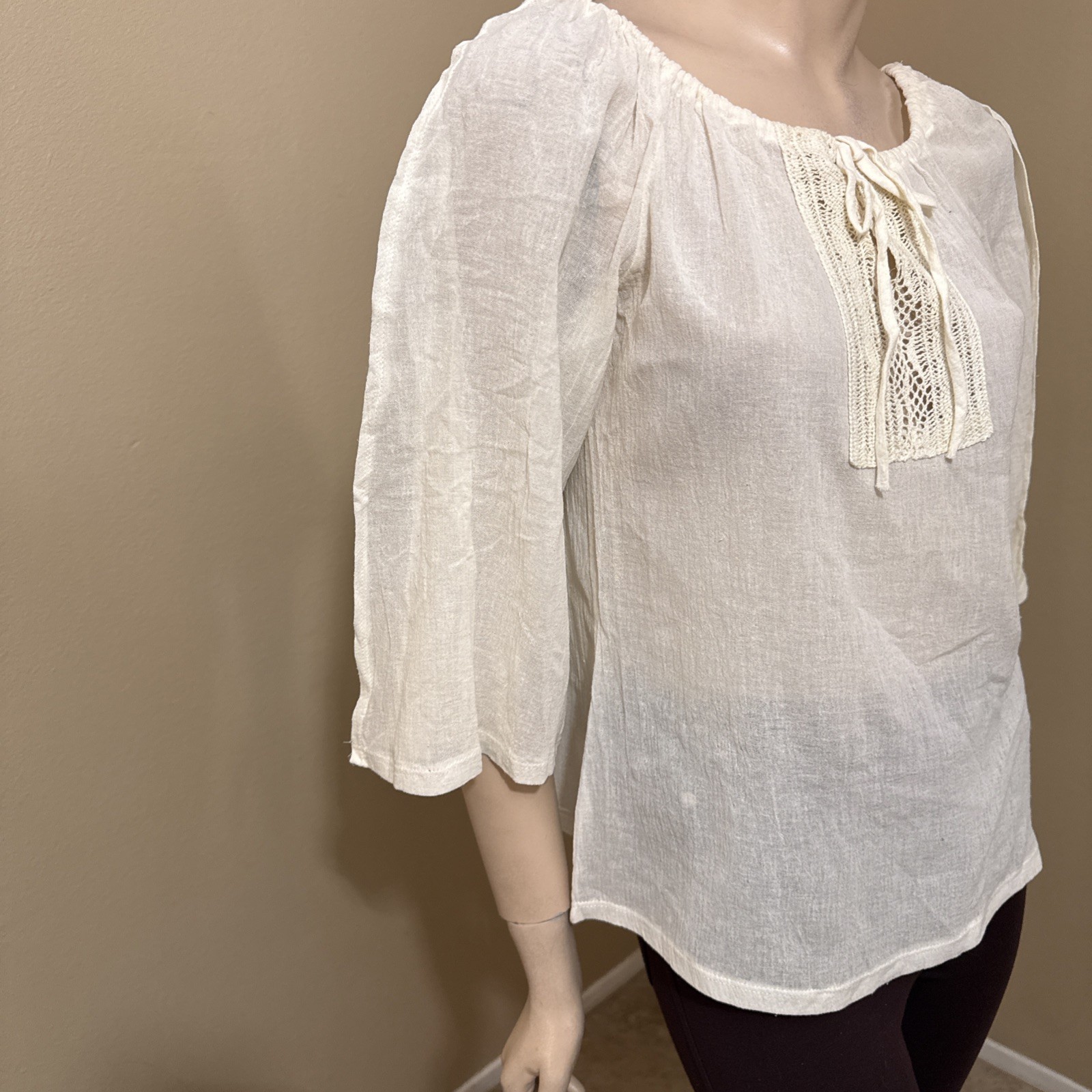 Women’s Ivory Cotton Casual Boho Lace Long Sleeve Slit Tied Size M Blouse Top