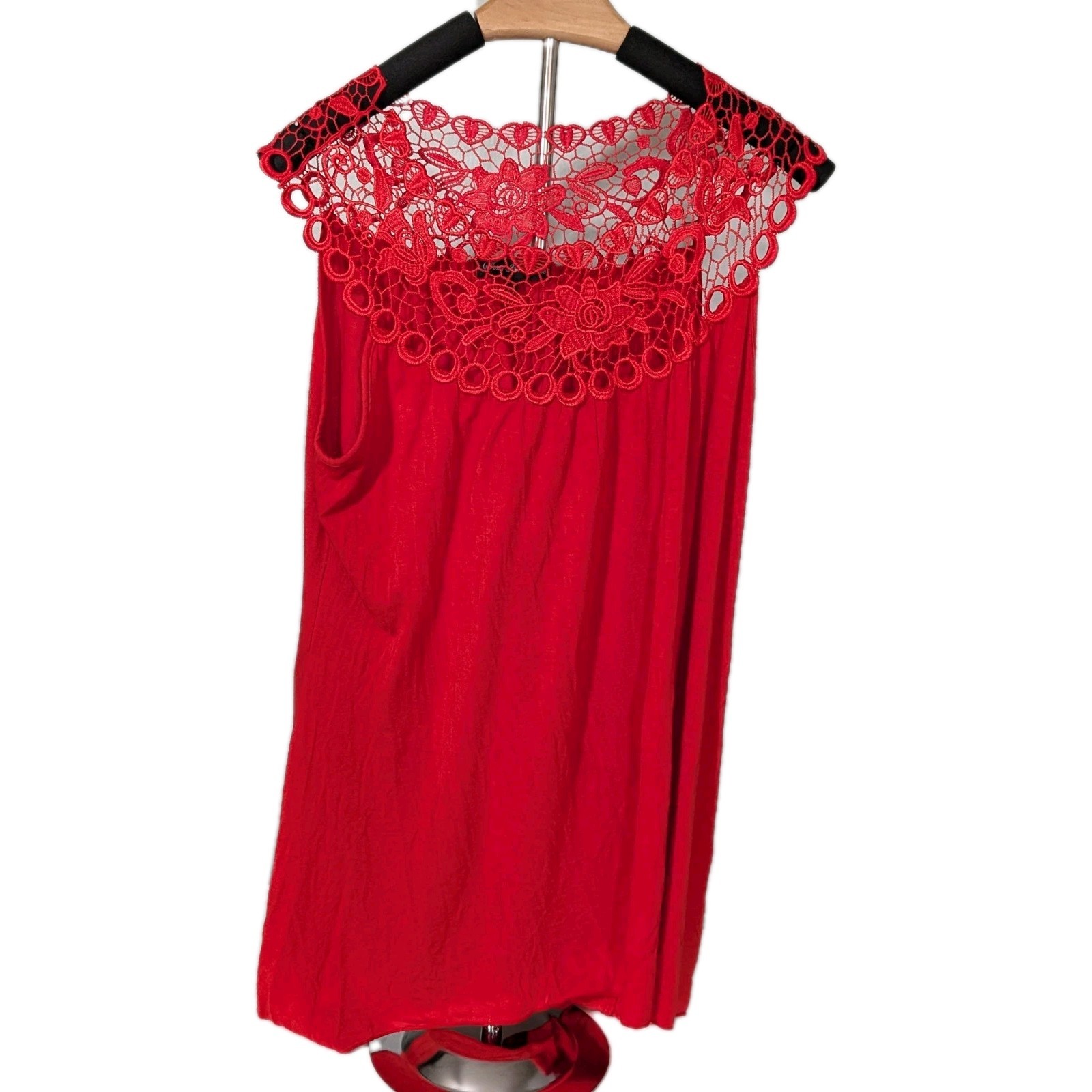 Simply Irresistible Small Red Crochet Flower Blouse Top Shirt
