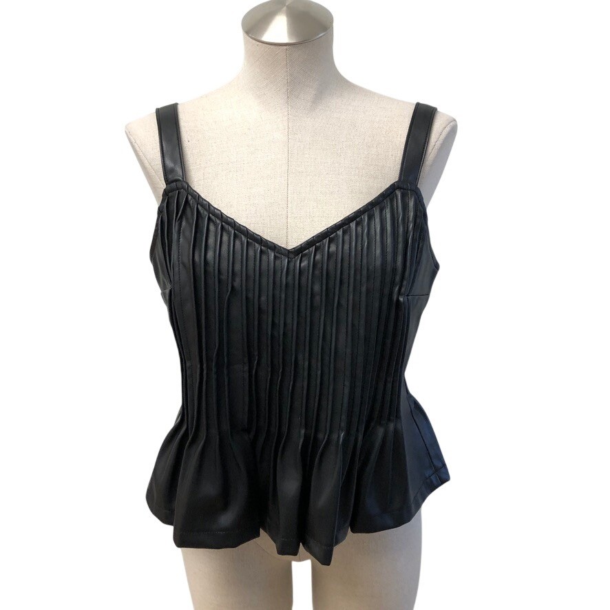 Let Me Be Peplum Top Womens Small Black Faux Leather Pleated V-Neck Camisole