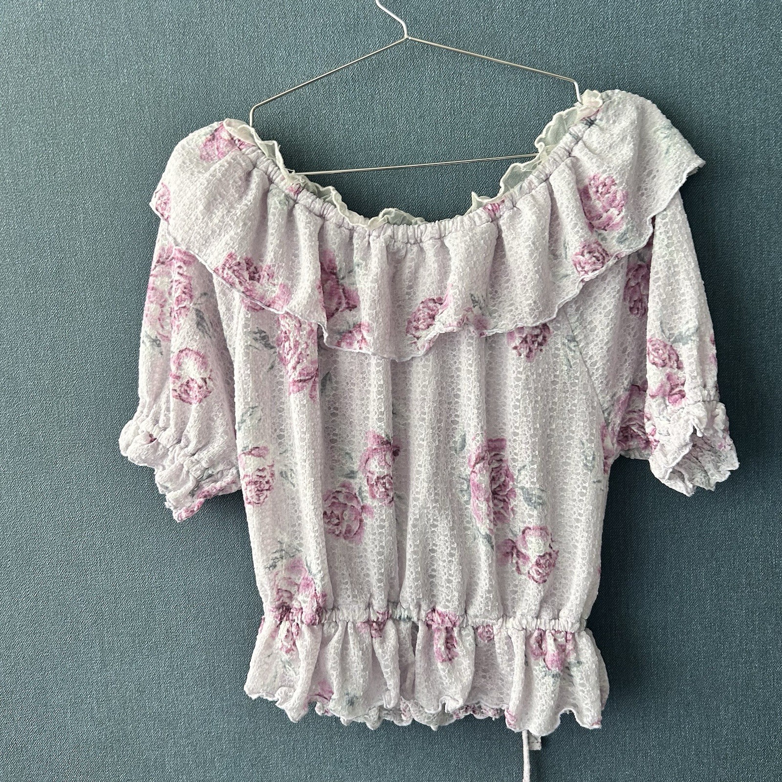 Rare LIZ LISA Vent Collection Halter Neck Off-Shoulder Sheer Lace Floral Top