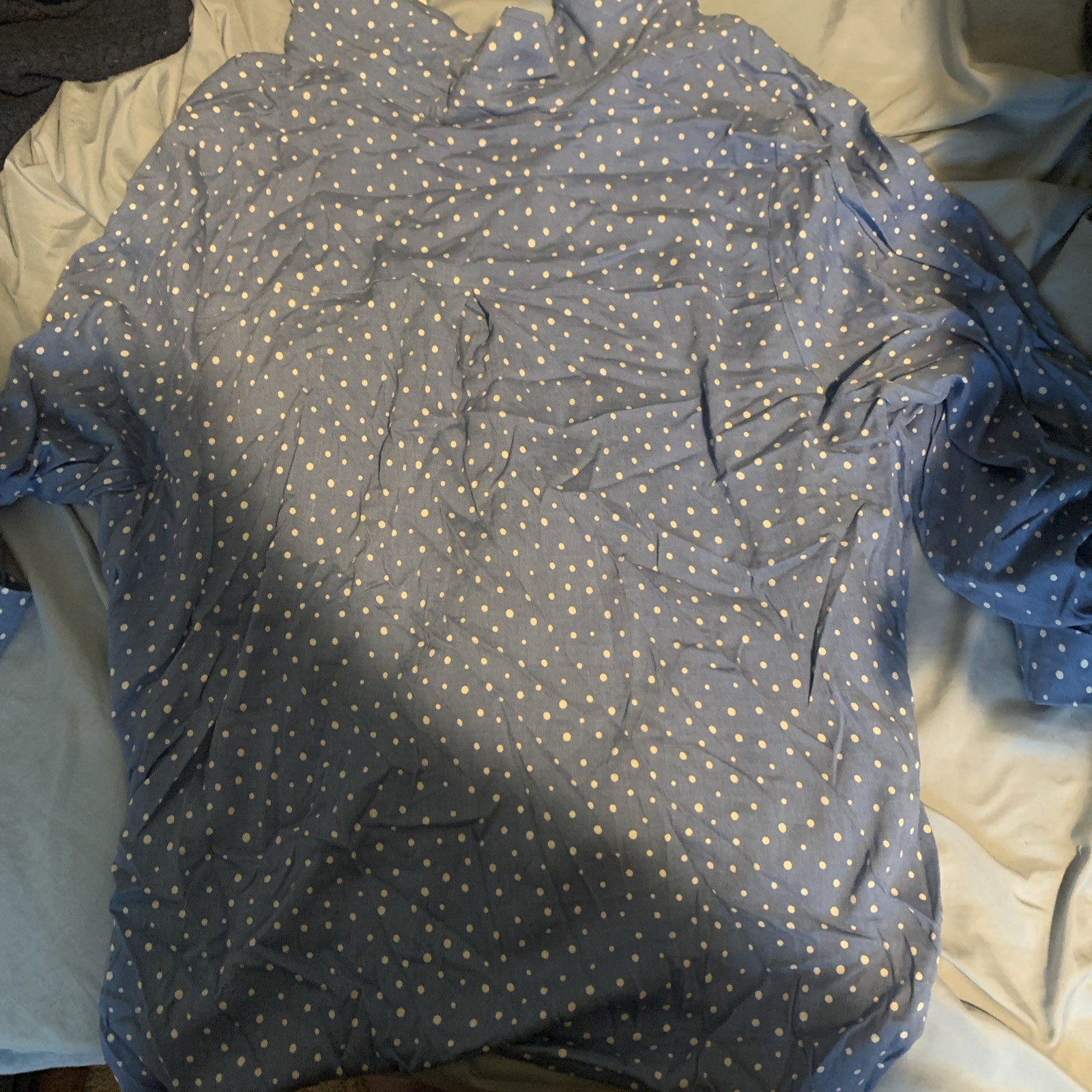 Skies are blue curvy 3/4 sleeve roll tab top