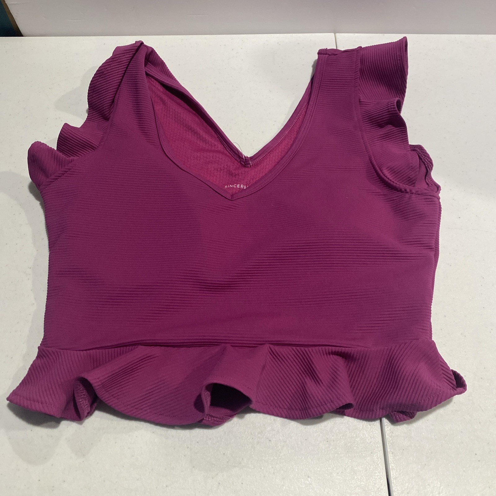 Sincerely Jules- Women’s Active Purple Ruffle Workout Top- Size M