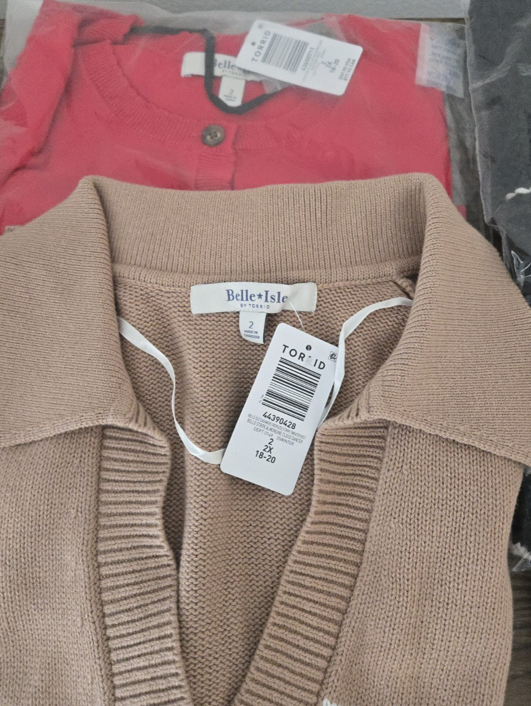 Torrid Plus 2X Lot of 6 Belle Isle Tops and Sweaters NWT