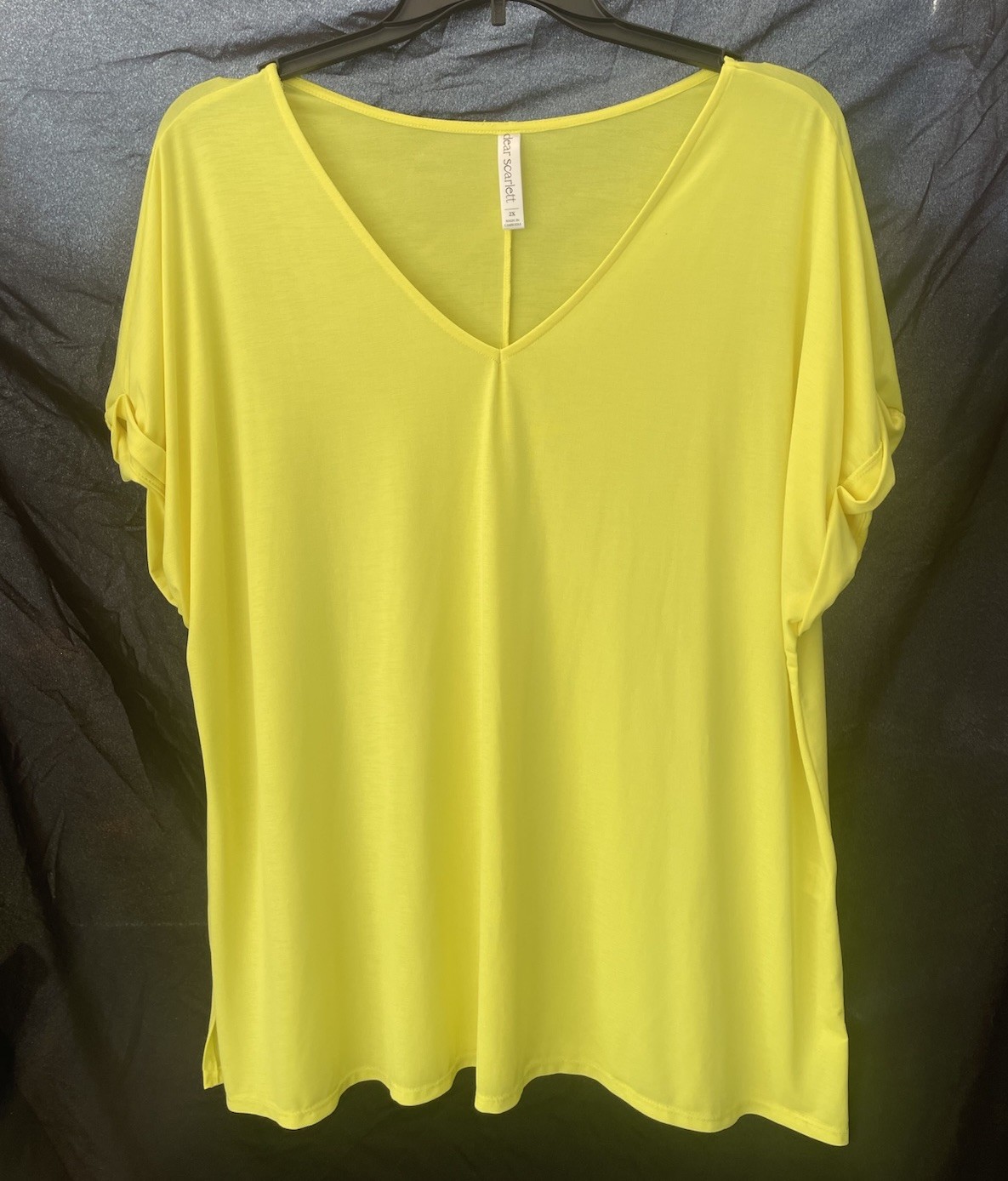Dear Scarlett Bright Yellow V-Neck Top Size 2x