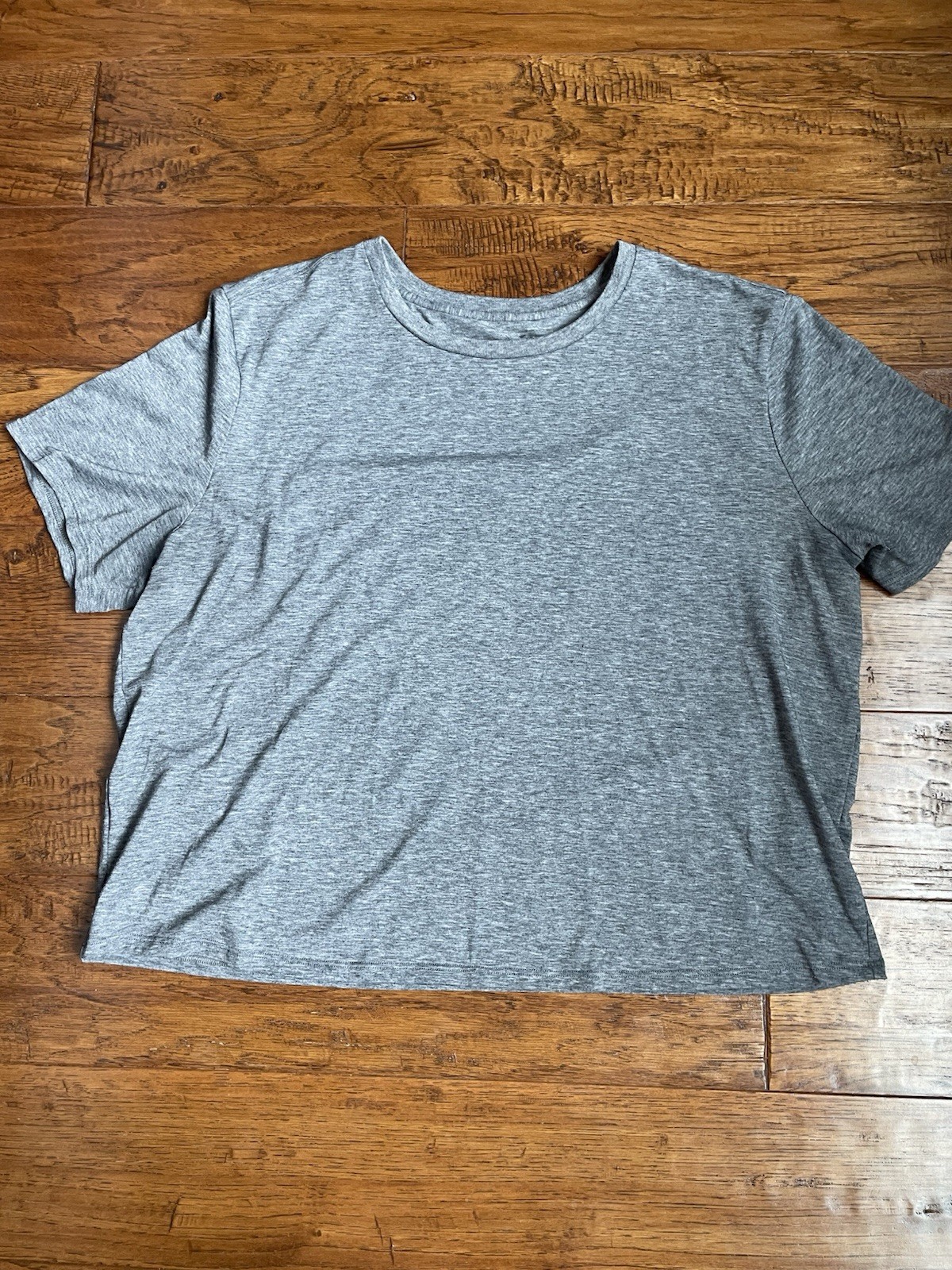 Outdoor Voices Woman’s Grey Top (size XL)