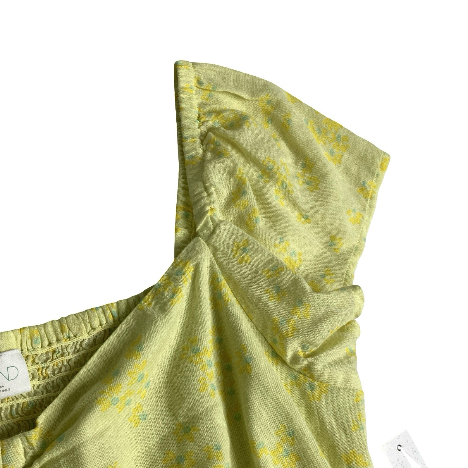 Abound Top Womens M Yellow Floral Ruched Crop Milkmaid Cottagecore Smocked Back