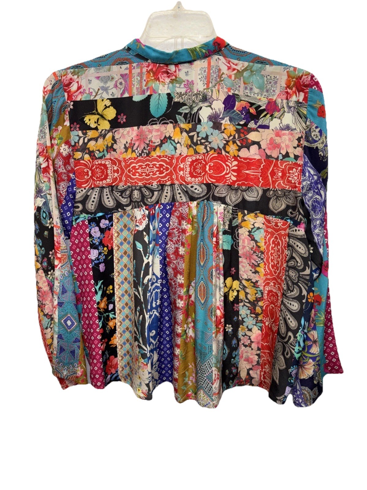 Johnny Was multicolor patterned treble Sofia button up L Silk Button Long Sleeve