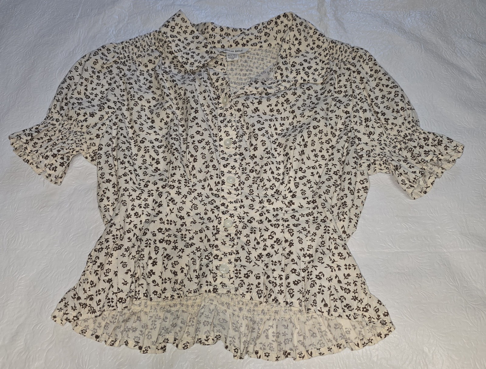 American Eagle Women’s XS Cream/Brown Floral Collared Smocked Peplum Blouse