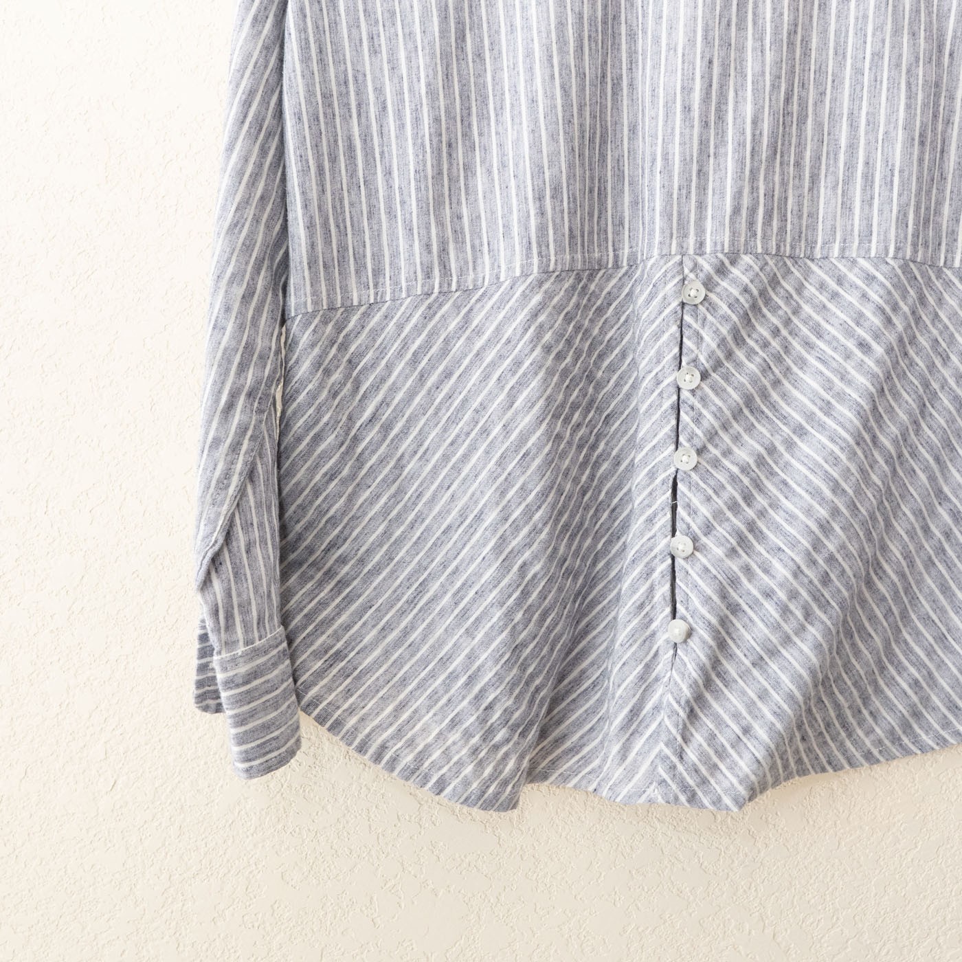 Lucky Brand Womens Shirt L Gray White Stripe Button Back Cotton Blend Oversized