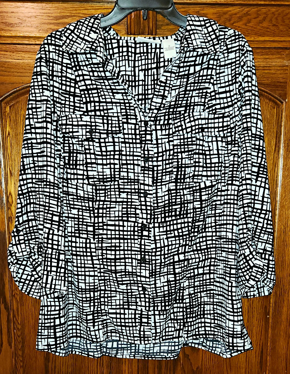 Kim Rogers Women’s Plus 1X Geometric Collared 3/4 Sleeve Button Blouse Black