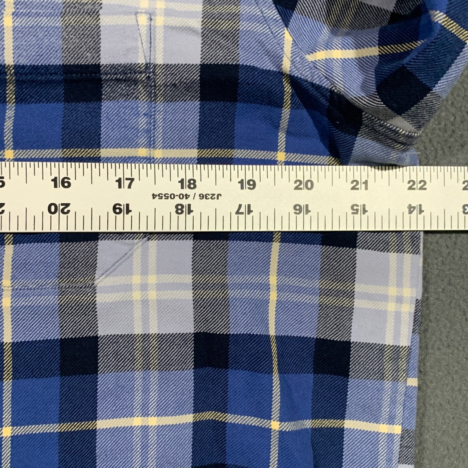 Pendleton Women’s Large Cropped Blue Flannel Shirt Button Down Outdoor Gorpcore