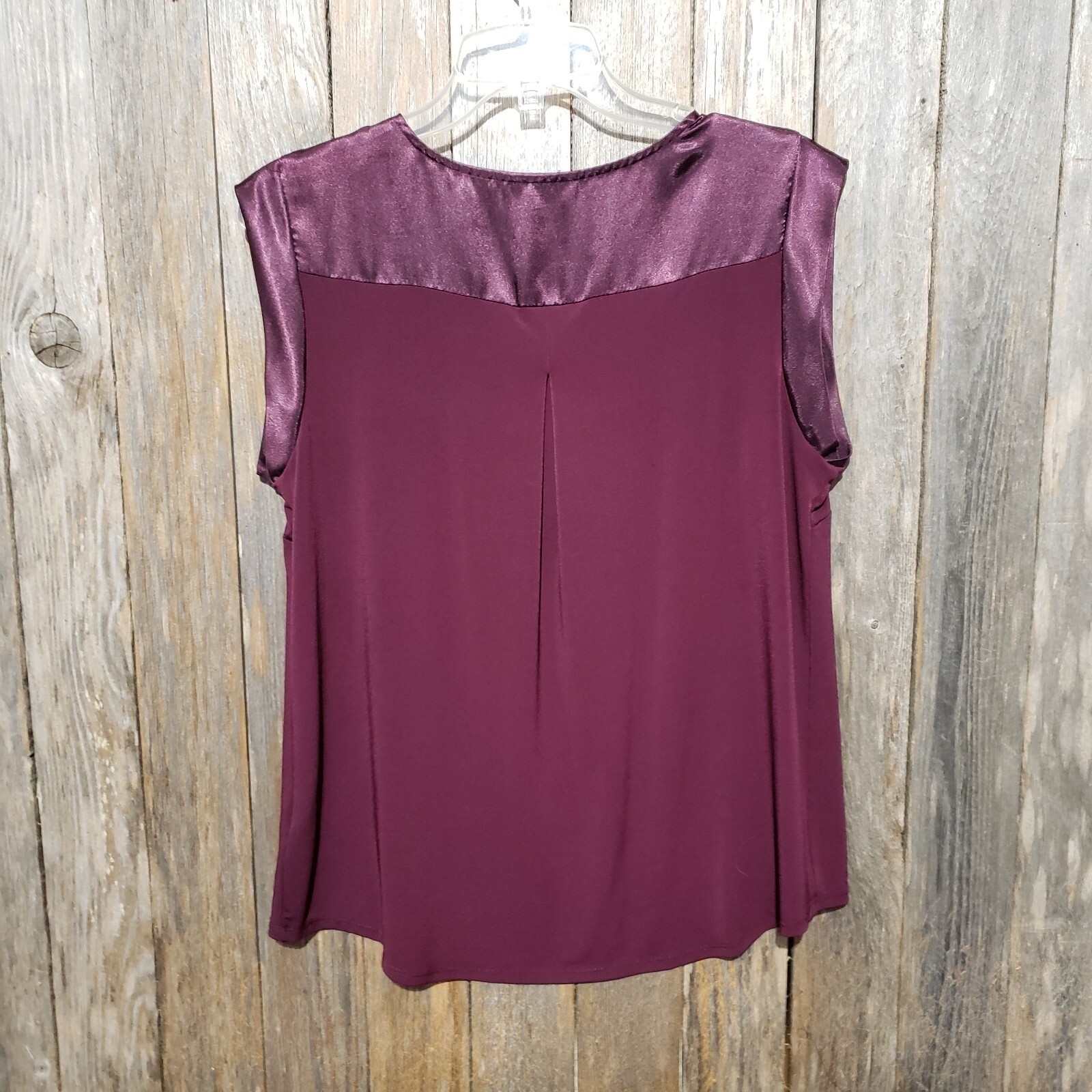 Dressbarn M Top Purple Pleated Satin Womens Casual Office Boho Chic Glam Moody