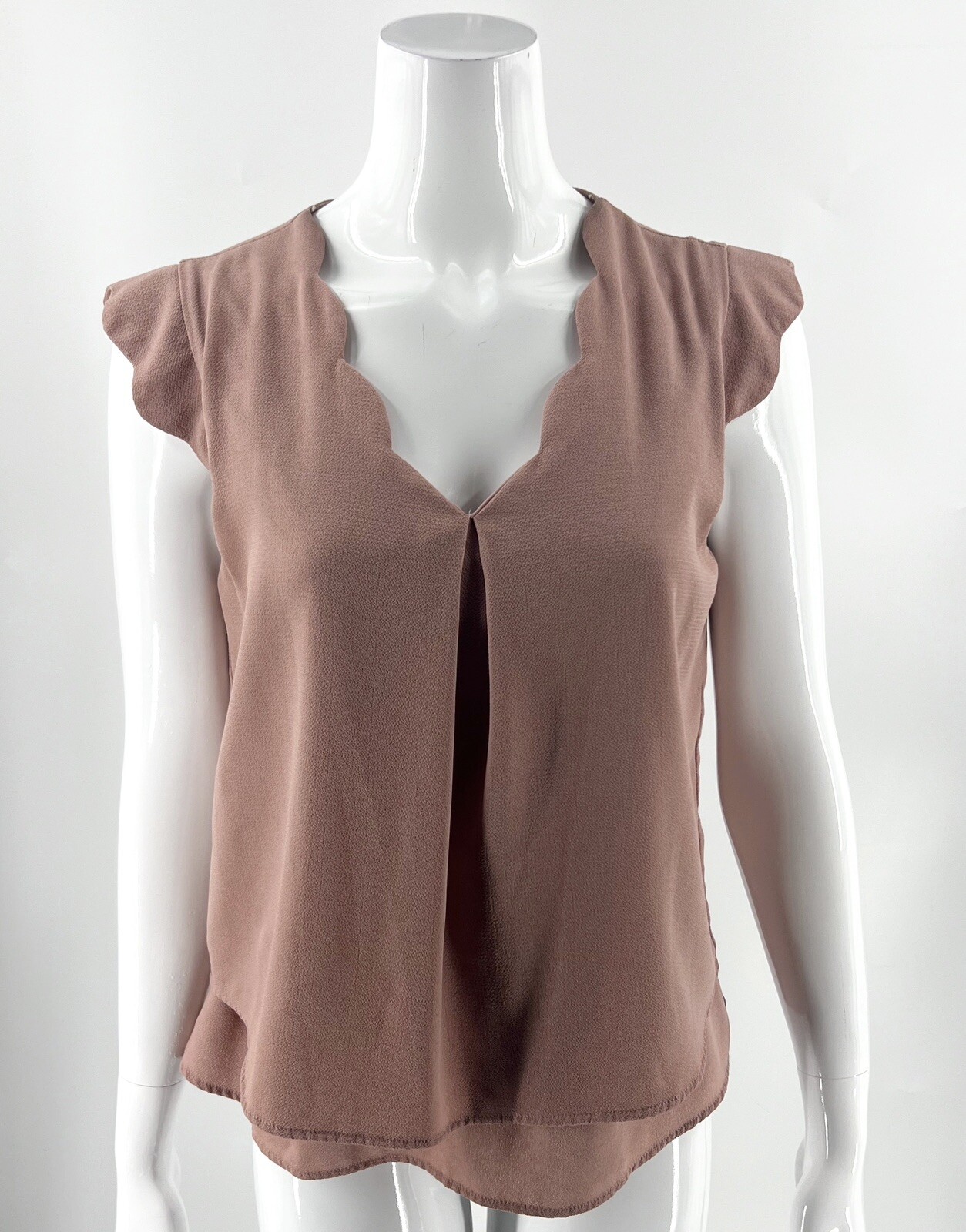 Monteau Top Size M Blush Pink Scalloped Layered Cap Sleeve Blouse Womens
