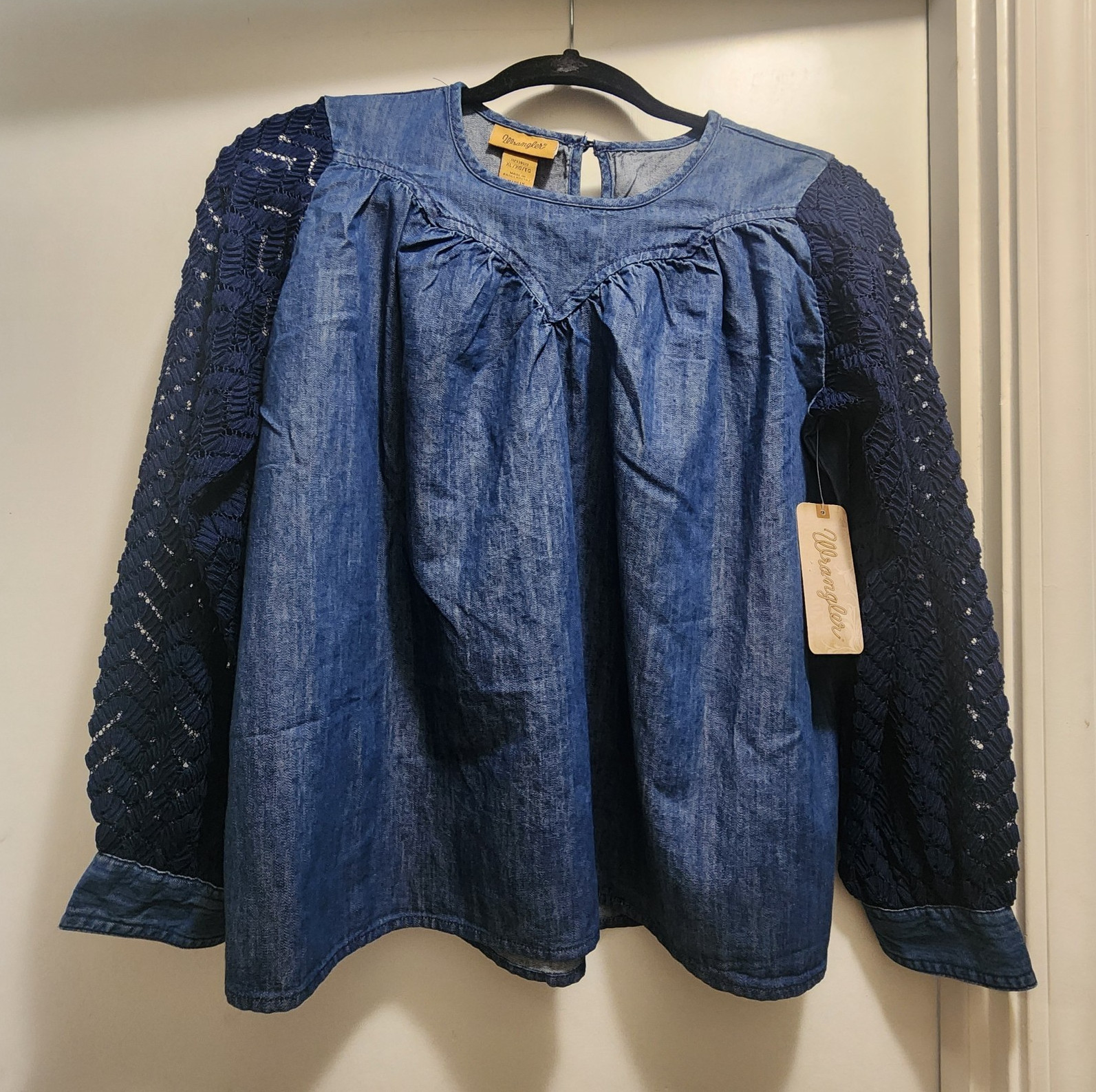 Wrangler Girls XL Blue Denim Lace Crochet Long Sleeve Round Neck Blouse Cowgirl