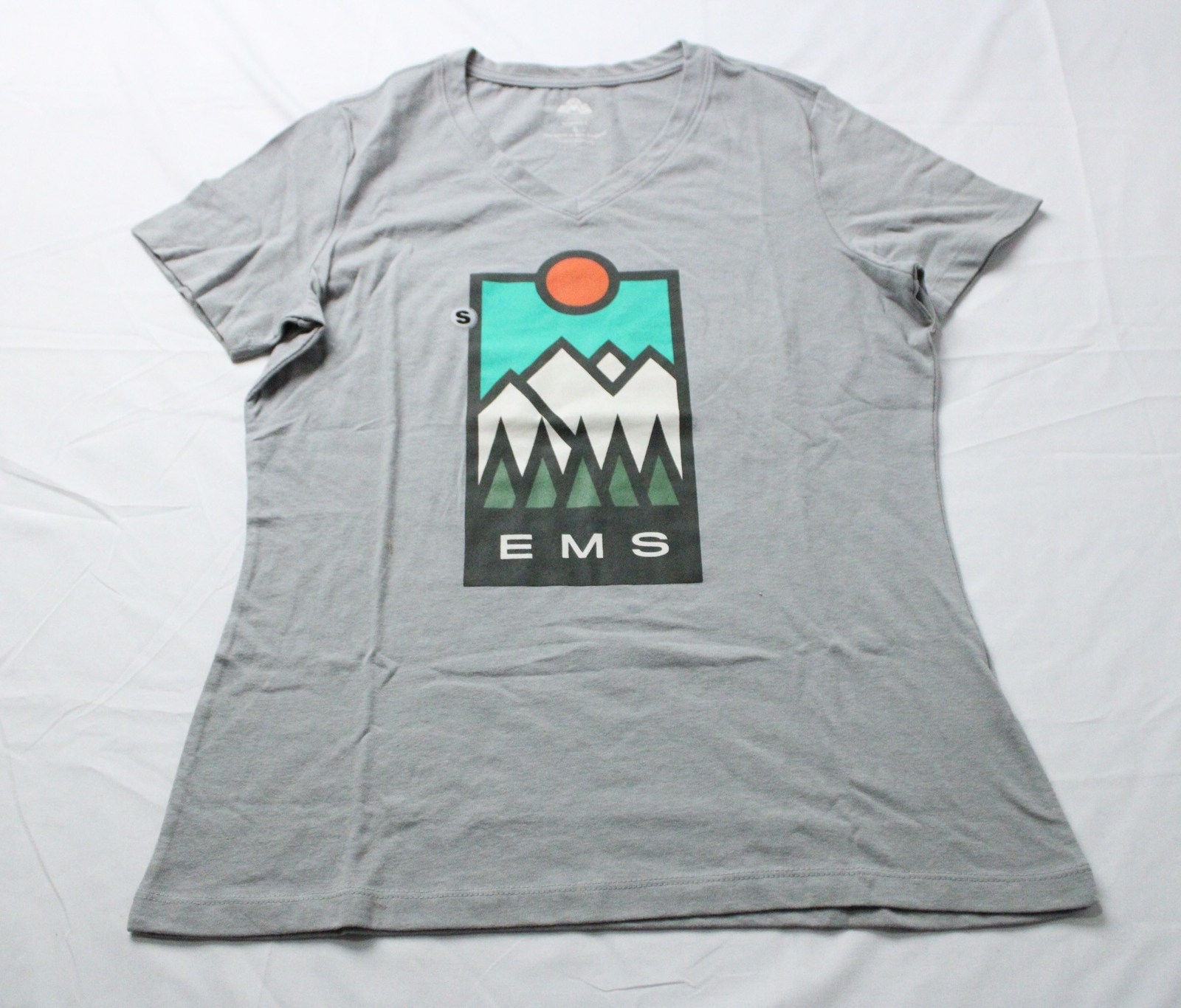 Eastern Mountain Sports Women’s Mountain Patch S/S Graphic Tee LB3 Gray Small