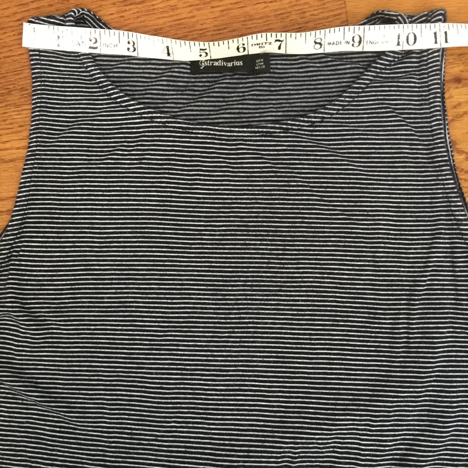 VINTAGE STRADIVARIUS BLUE STRIPE SLEEVELESS RAYON TOP WOMENS M 34″x27″