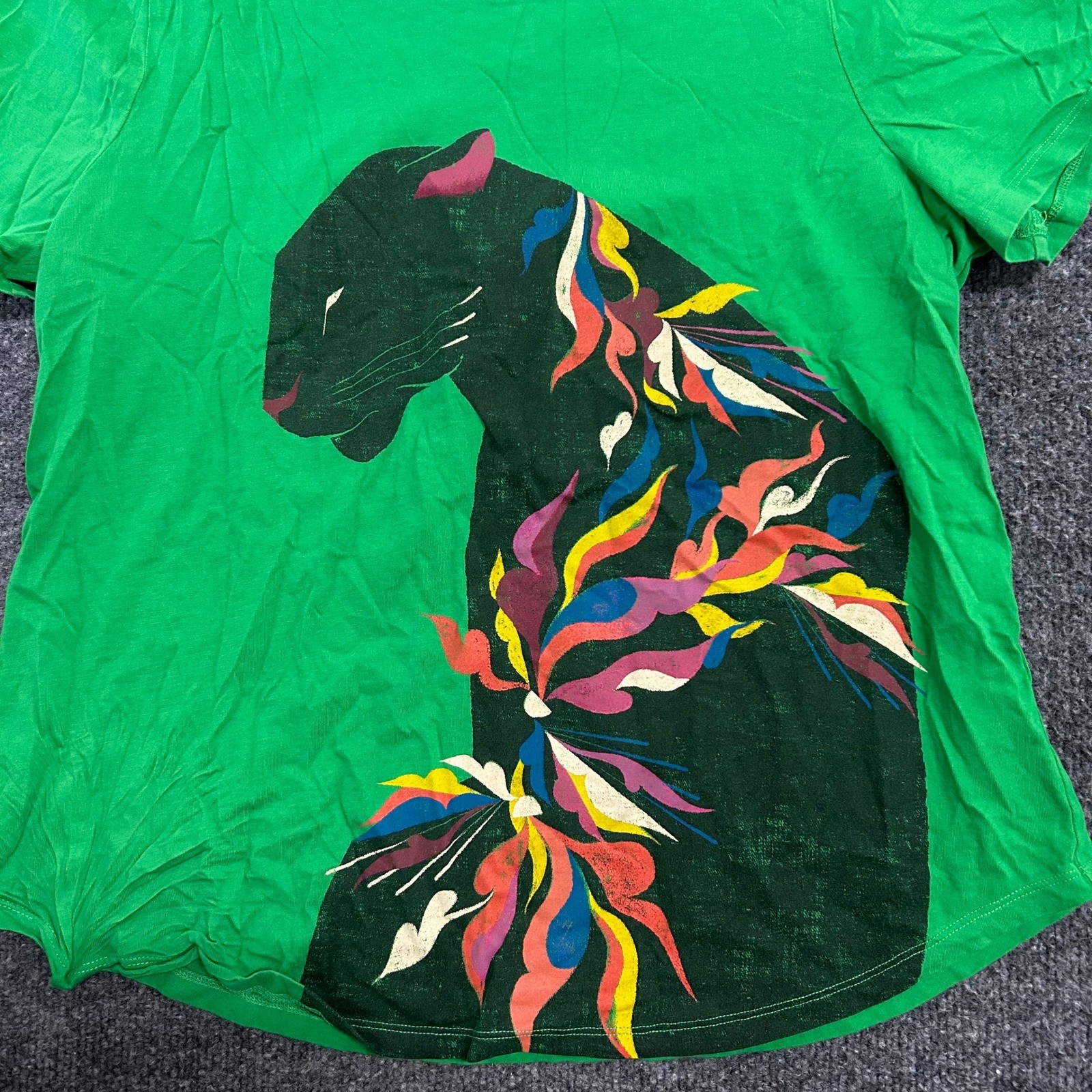 Anthropologie T-Shirt Womens Large Green Willian Santiago Panther Graphic Tee