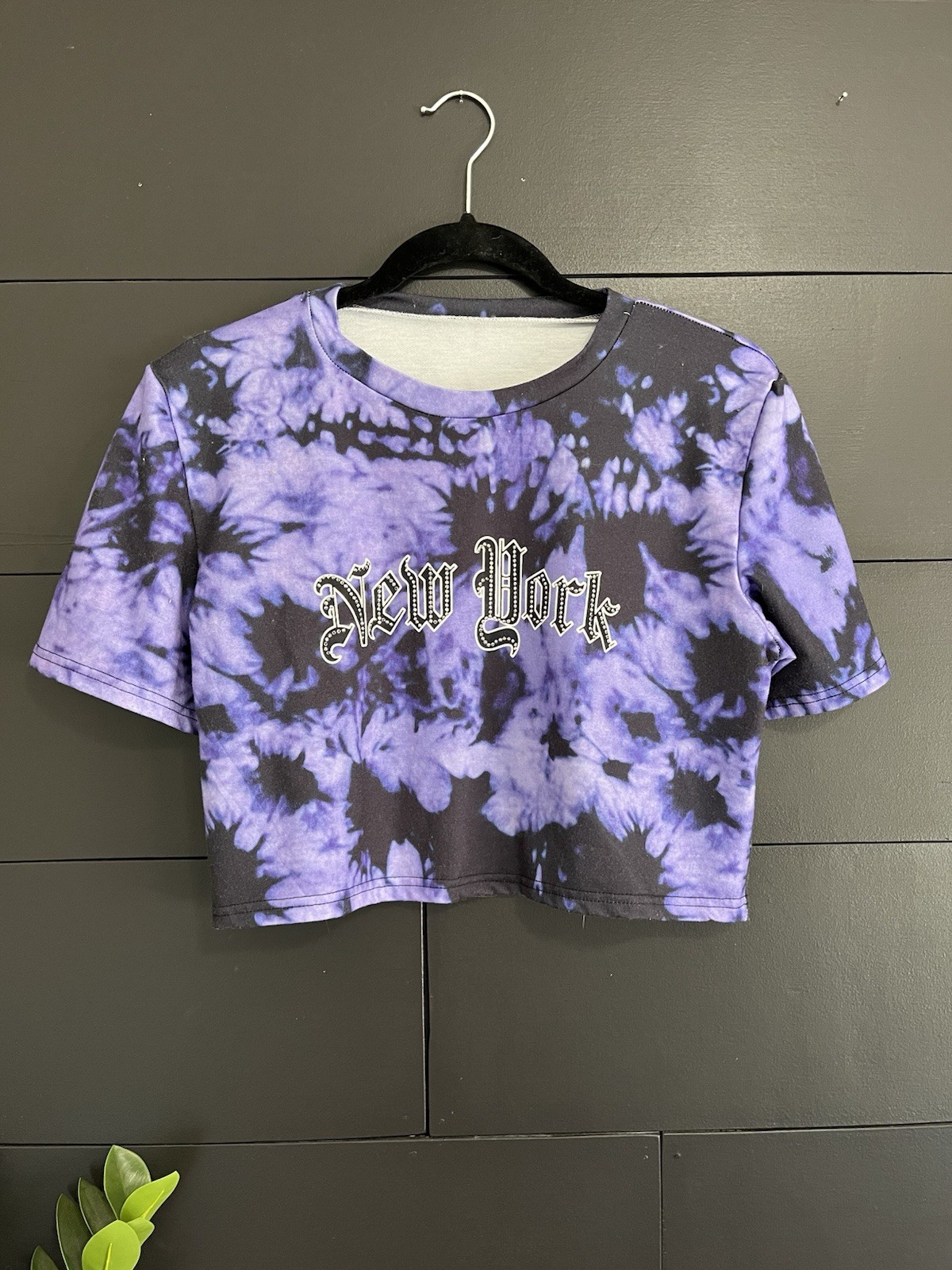 NEW YORK Tie Dye Bling Crop Oversized Purple Tee Unisex Adult Sz XS EUC