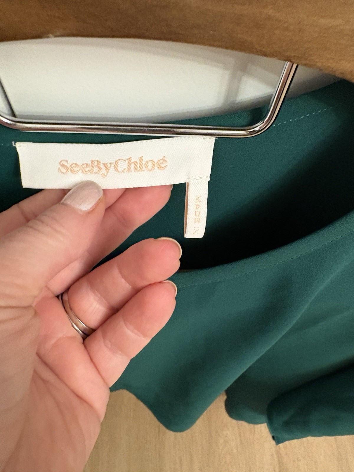 SeeByChloé Deep Pine Green Slit Sleeve Chiffon Blouse Pleated Shoulder Size 44