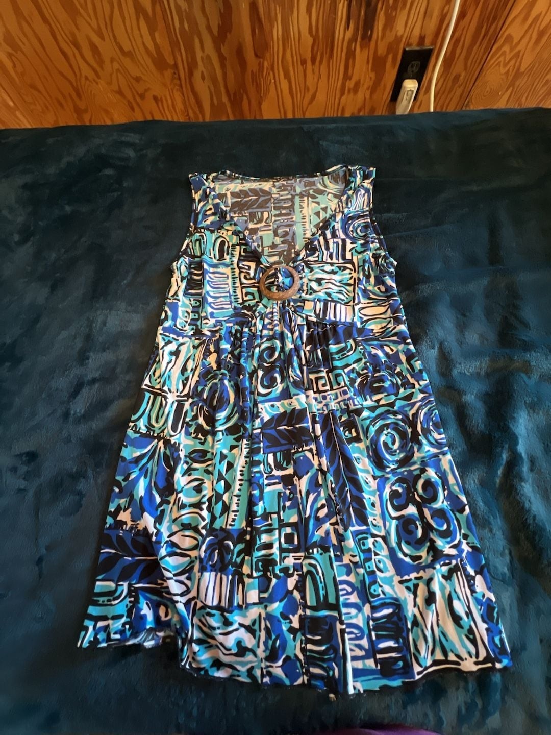 Caro Blue and Black Abstract Patterned Sleeveless Top. No size tag.. guessing s