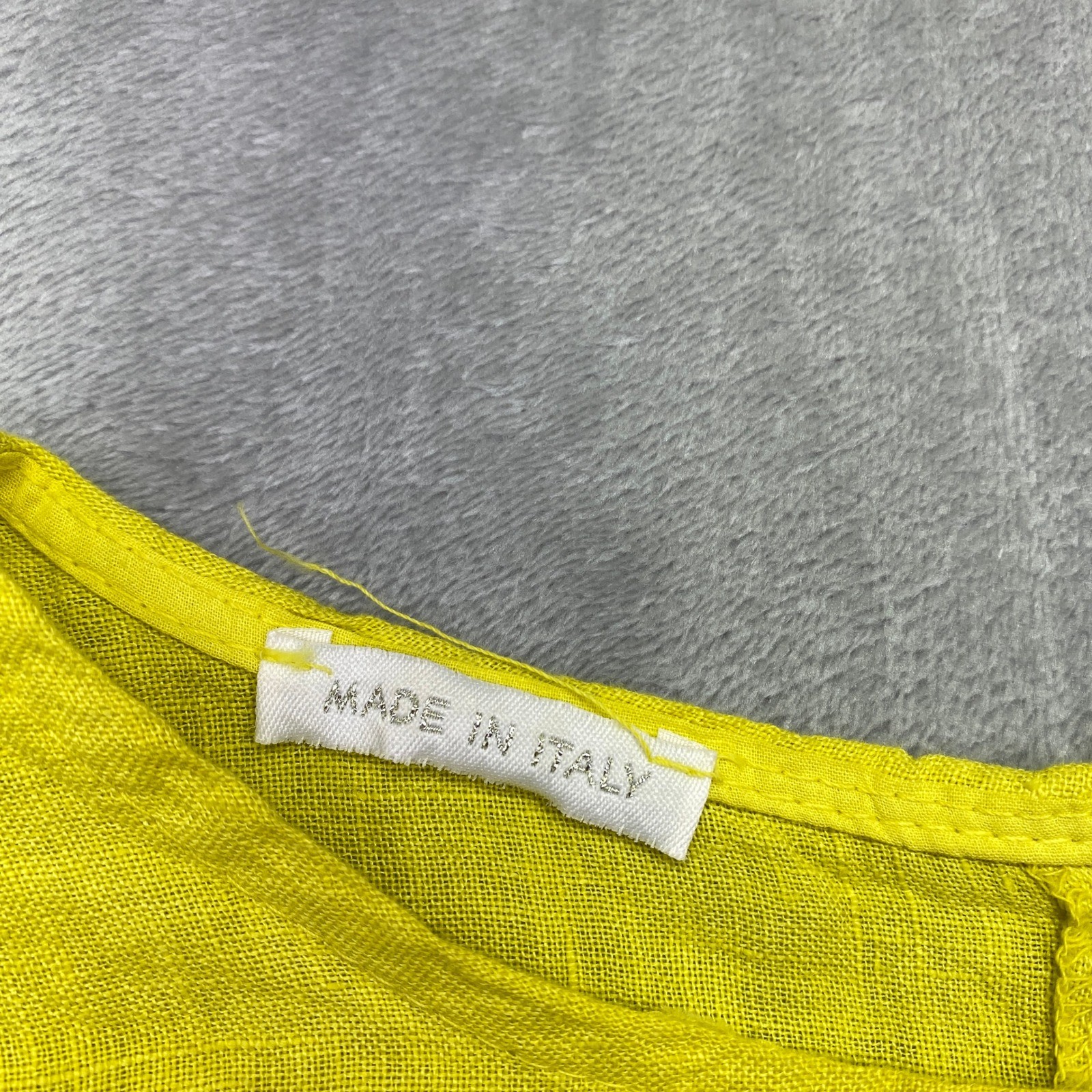 Bellina Bright Yellow Linen Button Back 3/4 Sleeve Top Italy Size 4 Boho Preppy