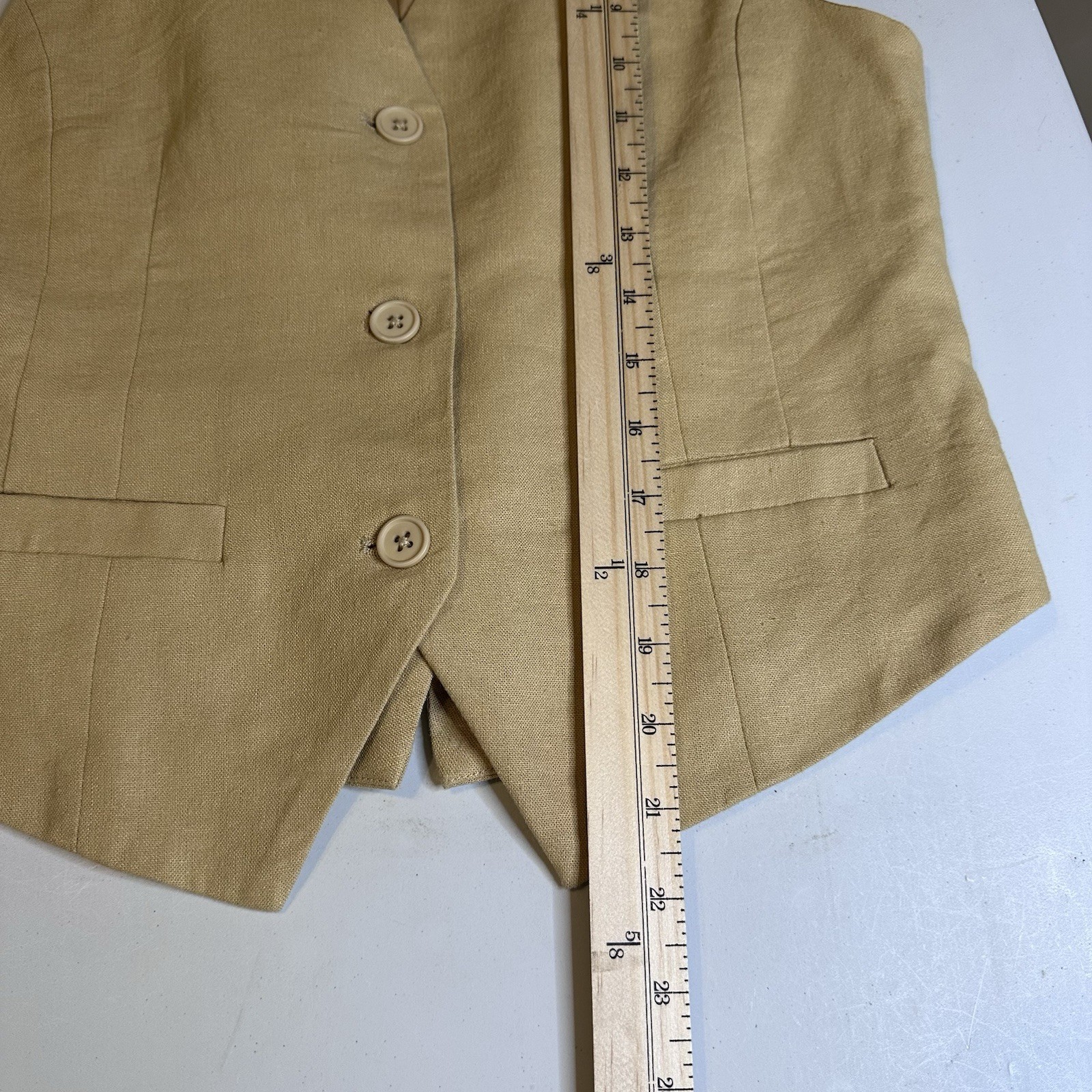 Steve Madden Wesley Vest Top Sz S Gold Linen Blend V Neck Button Up Preppy NWOT