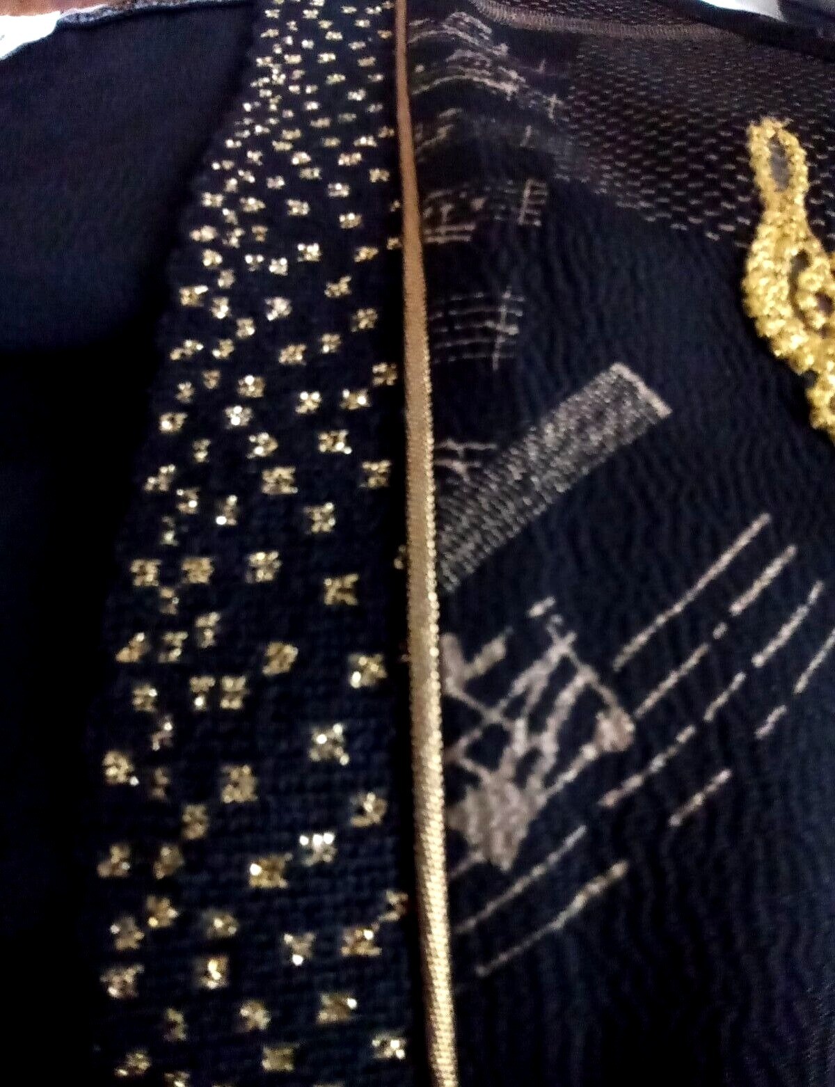 Vintage 80s Black Vest Gold Eclectic Music Kristin J Nostalgia Oversized Small