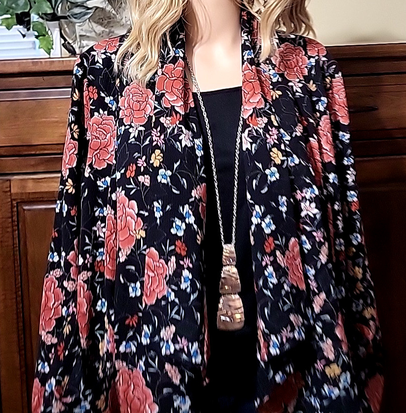 City Chic Black Fall Floral Pockets Lined Open Jacket Topper Overpiec Plus 22 3X