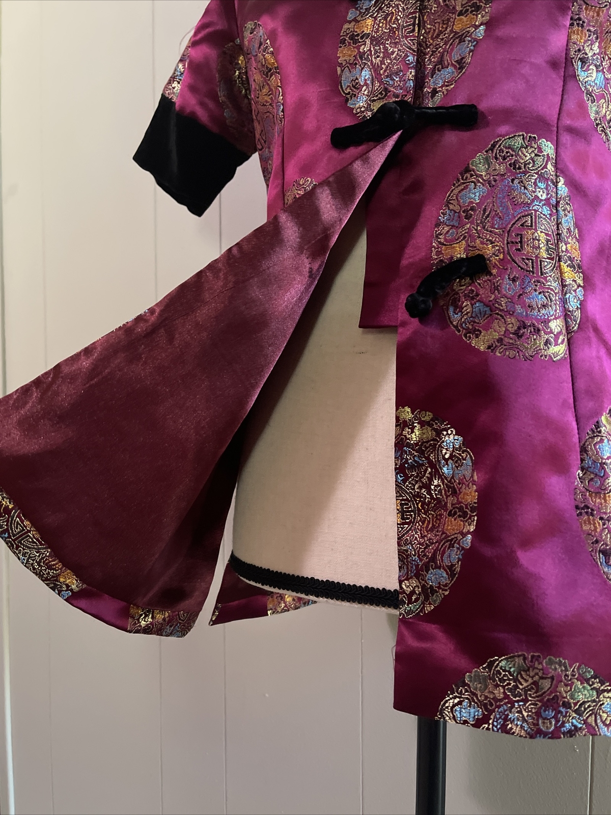 Cassure by SD & Kim Mandarin Silky Vintage Blouse SS Size 36” x 26.5 Neck B9
