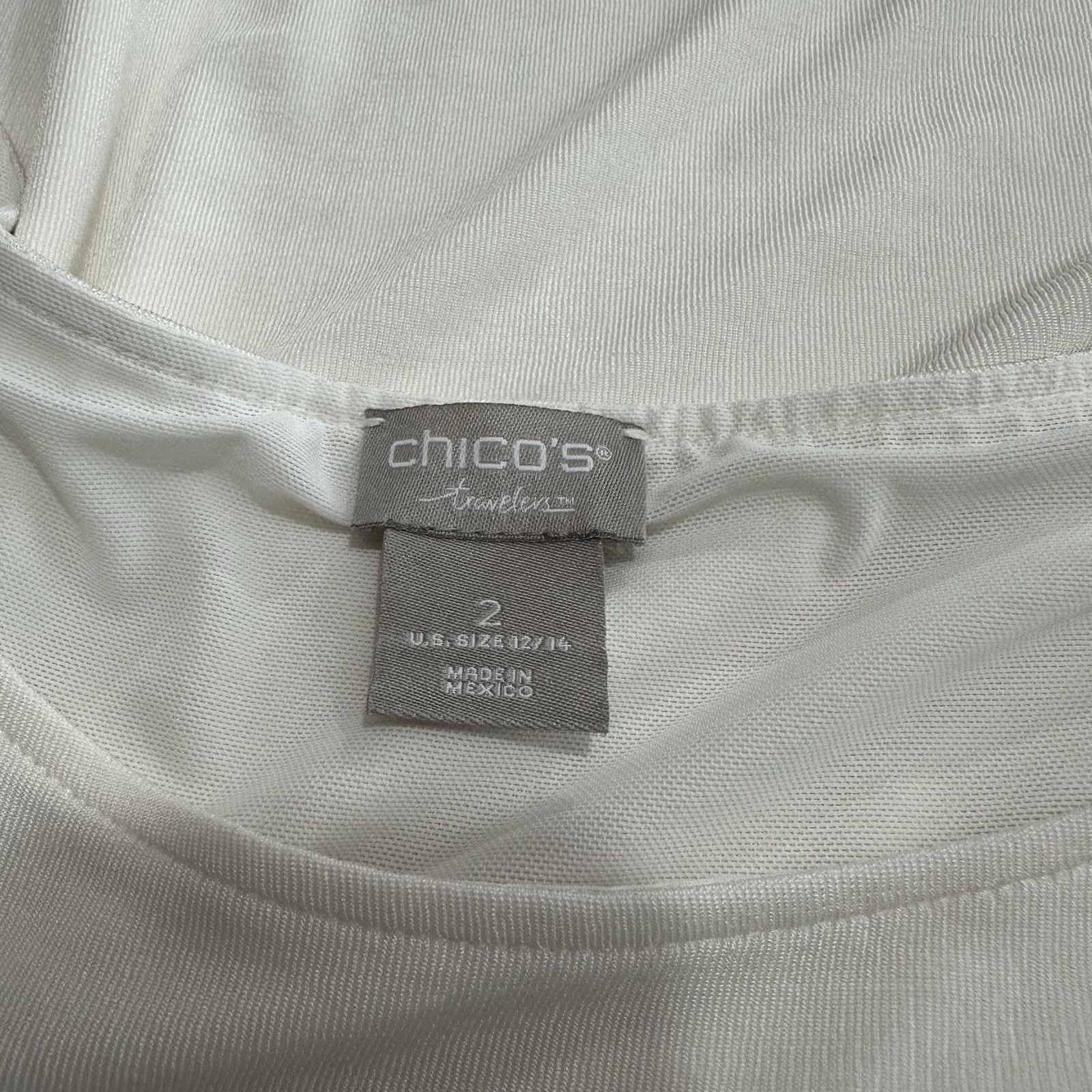 Chico’s Travelers Cream Tunic Shark Bite 3/4 Tie Sleeve Scoop Neck Womens 2 US L