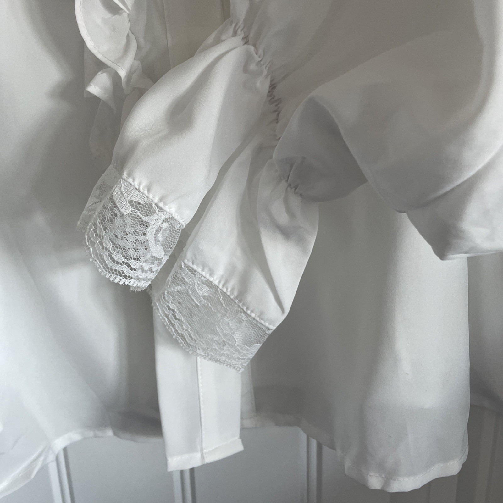 Scarlet Darkness Victorian Femme Ruffle Blouse with Stand Collar Sz 2XL White
