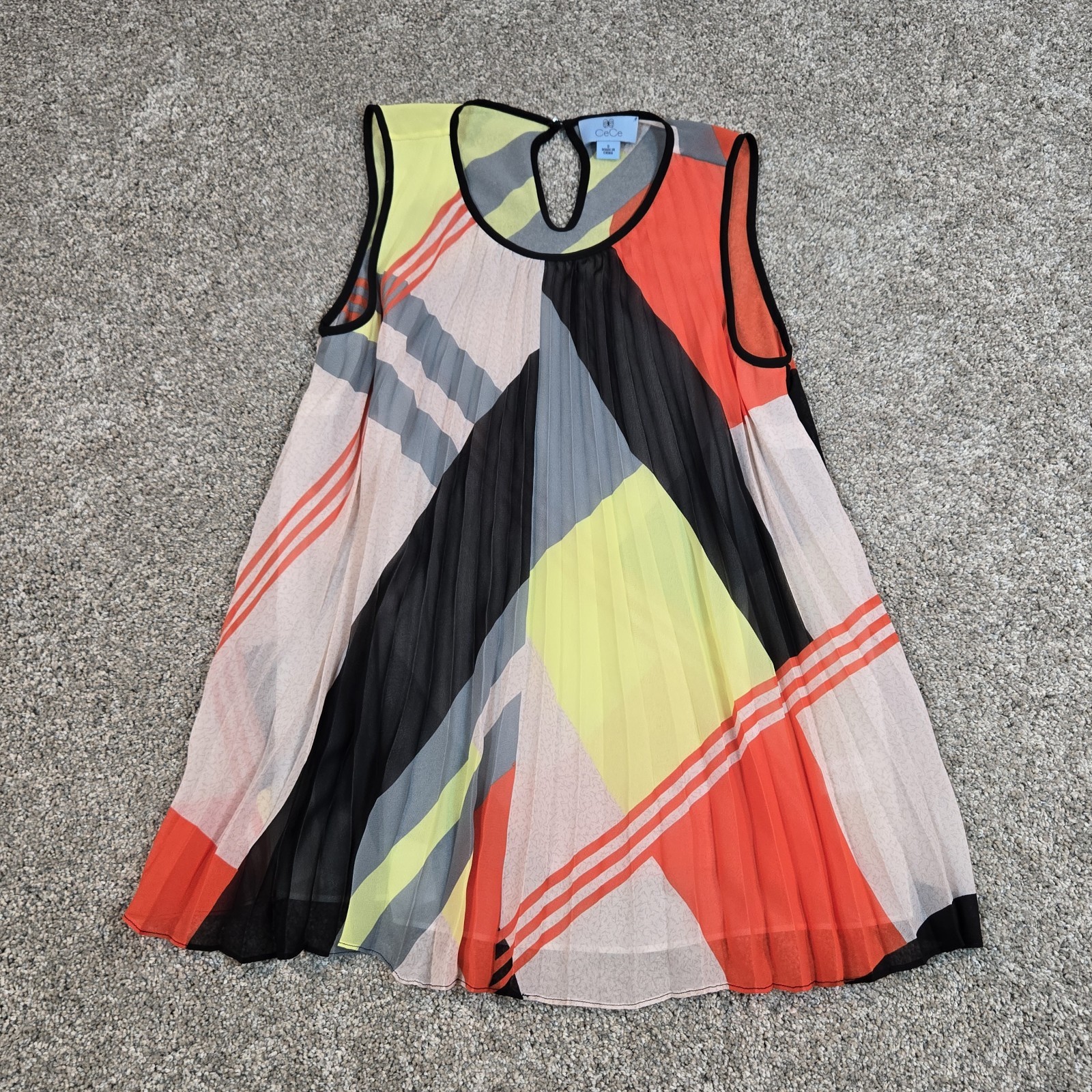 CeCe Pleaded tunic Sleeveless Top Womens Small Multicolor Geometric Light weight