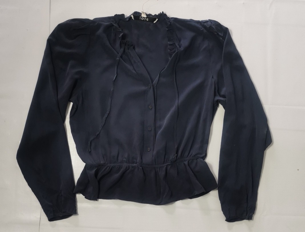 Joie Silk Blouse. Used in good condition. 100% silk. Size:S